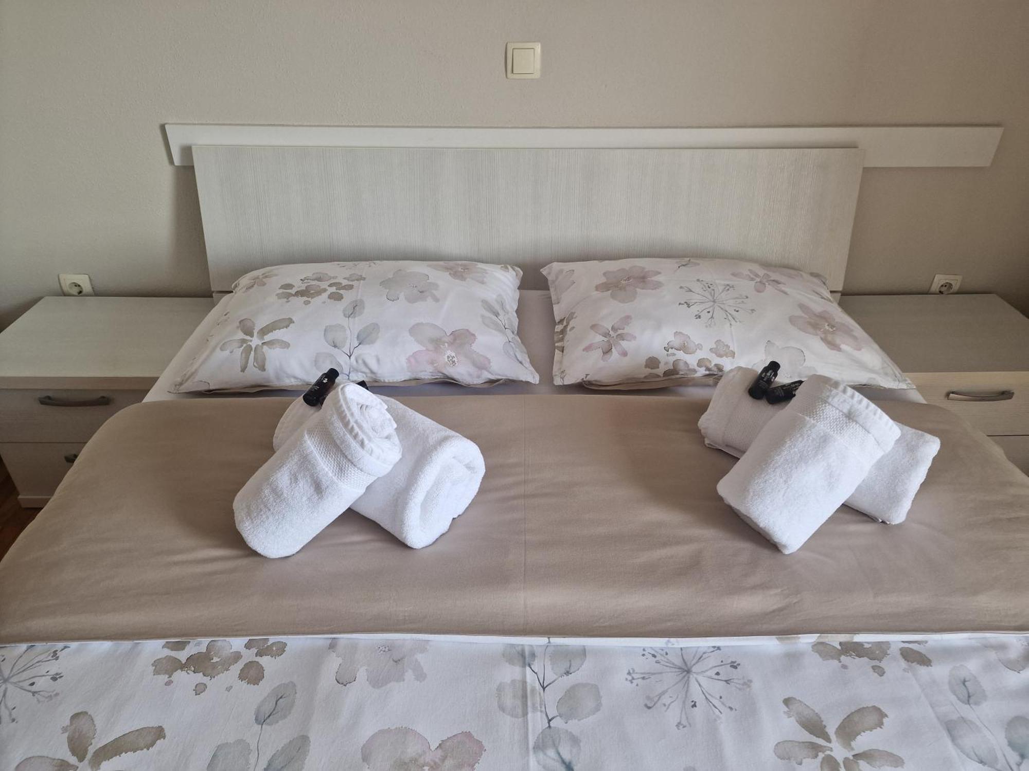 Apartman Loncar Posusje Eksteriør billede
